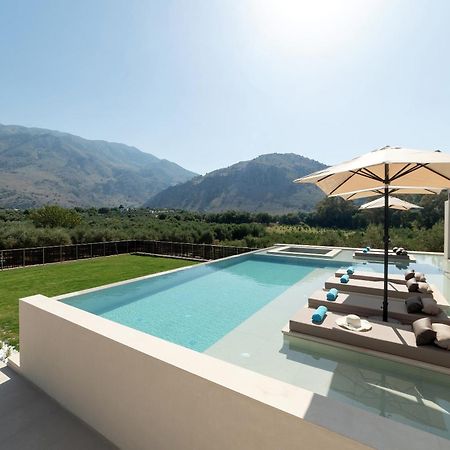 Villa El By Posarellivillas Mourion  Exterior photo